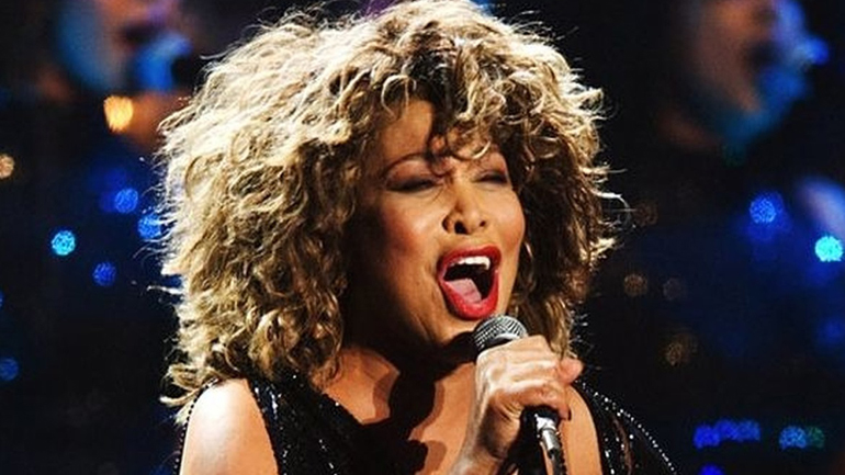 H Tina Turner και ο 16 χρόνια νεότερος σύζυγός της απέκτησαν τον δικό τους παράδεισο στην Ελβετία