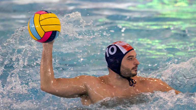 Champions League πόλο ανδρών: Ο Ολυμπιακός ηττήθηκε με 10-8 στην έδρα της Ραντνίτσκι