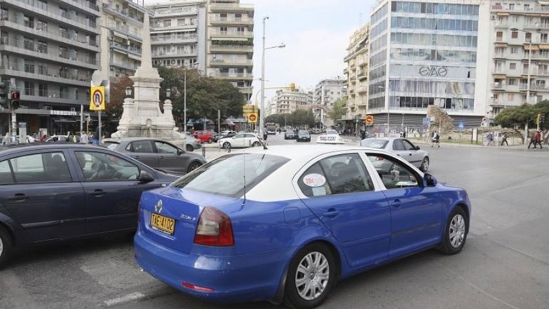 Θεσσαλονίκη: Θύμα ληστείας έπεσε 47χρονος οδηγός ταξί