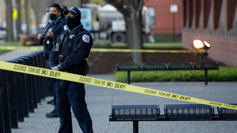 ΗΠΑ: Ένας νεκρός και τέσσερις τραυματίες έπειτα από πυροβολισμούς σε ξενοδοχείο στην Ουάσινγκτον