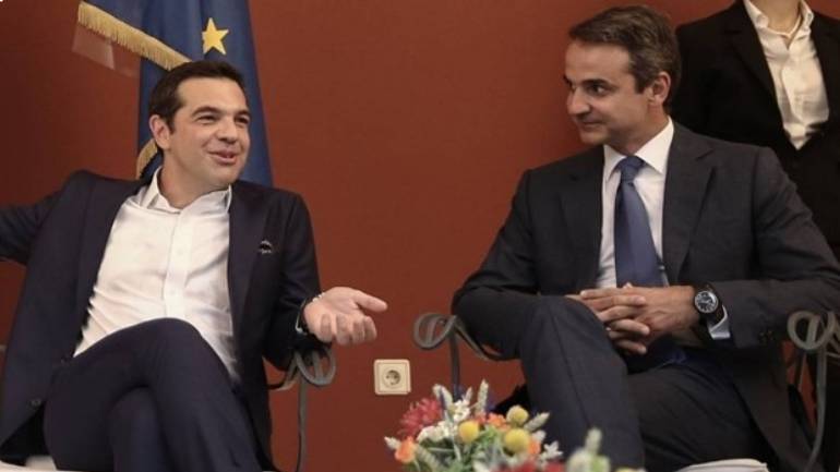 Στη συνεργασία ΝΔ και ΣΥΡΙΖΑ Μητσοτάκης και Τσίπρας κάνουν το… παγώνι