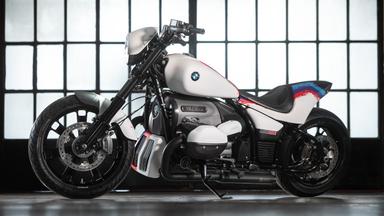 Αυτή είναι η R18M με σπορ σχεδιασμό και αναβαθμισμένες αναρτήσεις.