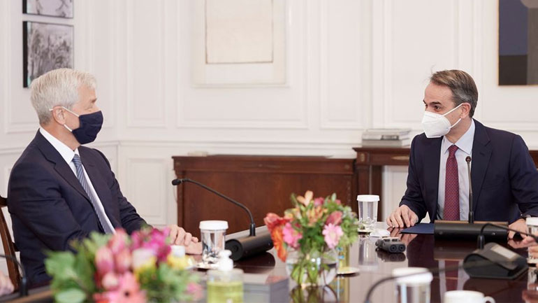 Τα σχέδια της JP Morgan για επέκταση στην Ελλάδα και η ψήφος εμπιστοσύνης στη χώρα