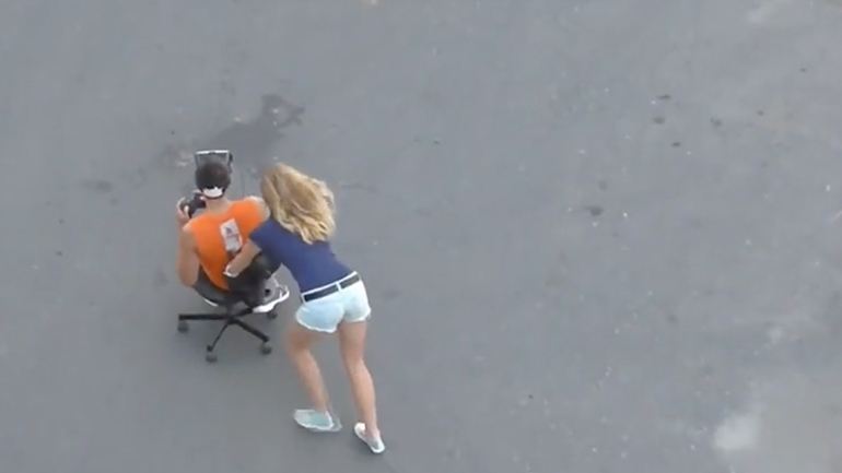 Όταν ο εικονικός κόσμος συγκρούεται με την πραγματικότητα