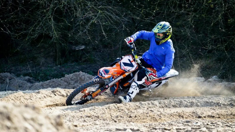 Λάτρης του motocross από μικρή ηλικία!