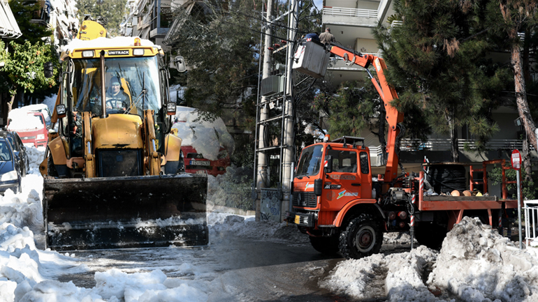 Εκατοντάδες νοικοκυριά για 5ο εικοσιτετράωρο χωρίς ρεύμα