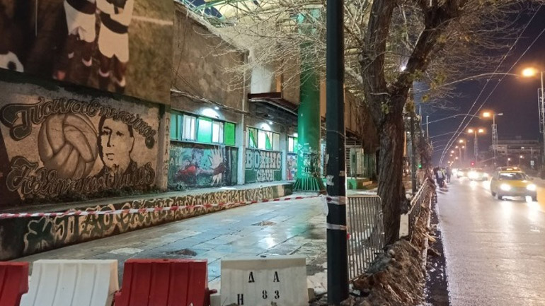 Μπαίνει νέο σκέπαστρο στη Λεωφόρο