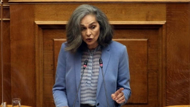 Σακοράφα: «Προσομοίωση πολιτικής μάχης, χωρίς πυρομαχικά η πρόταση δυσπιστίας»