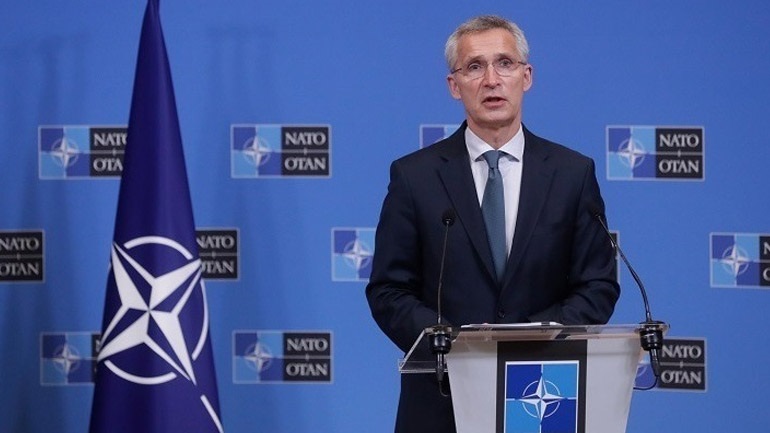 Το ΝΑΤΟ δεν σχεδιάζει να στείλει μάχιμα στρατεύματα στην Ουκρανία, αν η Ρωσία εισβάλει