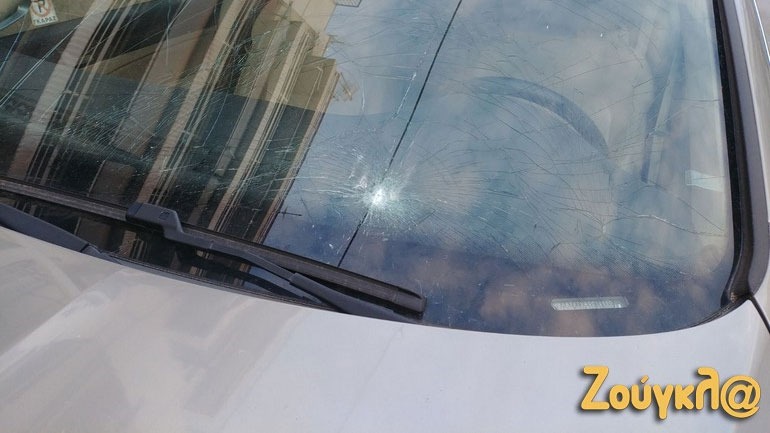 Σοβαρά επεισόδια στη Νίκαια μεταξύ οπαδών του Ιωνικού και της Προοδευτικής – Οι χούλιγκανς χτύπησαν και κατοίκους της περιοχής