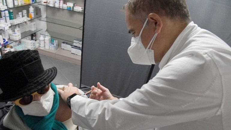 Ιταλία: Την 1η Φεβρουαρίου σε ισχύ η απόφαση υποχρεωτικού εμβολιασμού των πολιτών άνω των 50 ετών