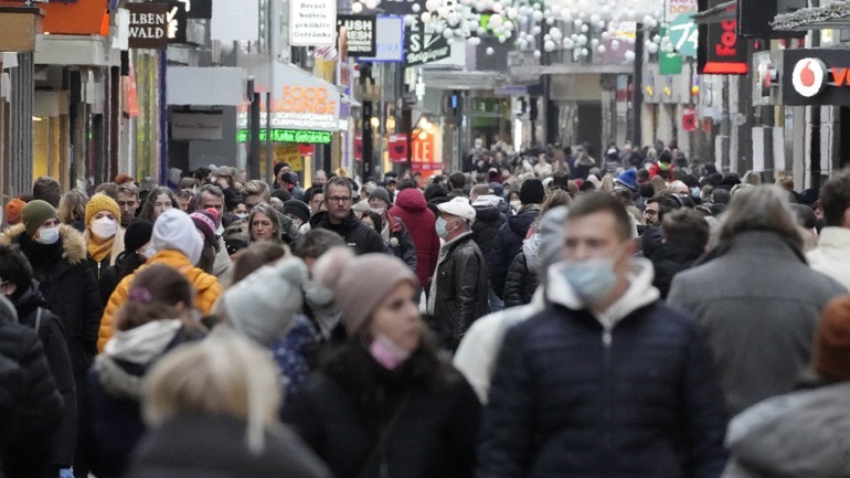 Γερμανία: 61 νέοι θάνατοι από Covid-19