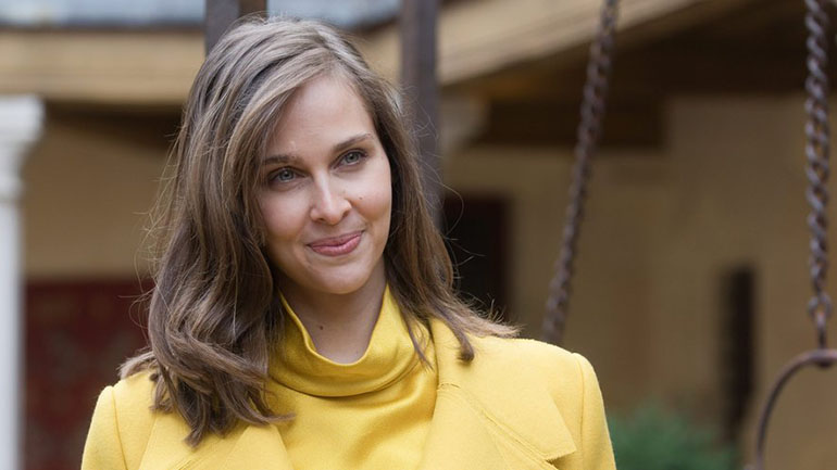 Γαλλία: Αστυνομική προστασία σε δημοσιογράφο – Ισλαμιστές απειλούν πως θα την αποκεφαλίσουν