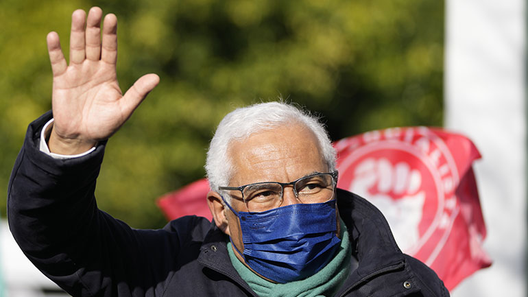 Βουλευτικές εκλογές στην Πορτογαλία: Απόλυτη πλειοψηφία εξασφαλίζουν οι Σοσιαλιστές του Αντόνιο Κόστα