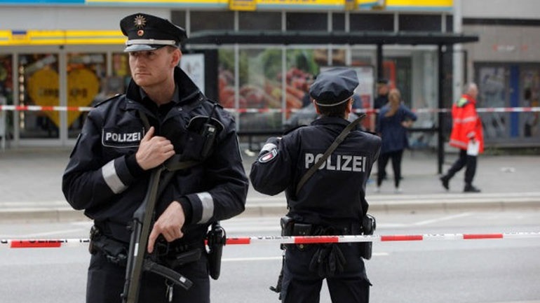 Αστυνομική επιχείρηση σε σχολείο του Αμβούργου για εισβολή ενόπλου