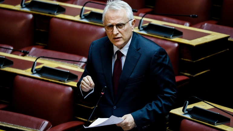 Σύγκρουση Ραγκούση με Τασούλα και Βρούτση στη Βουλή – «Πυρά» ένθεν κακείθεν