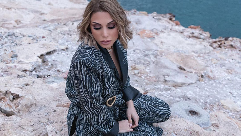 Η Μαρία Καρλάκη στη μουσική σκηνή Σφίγγα