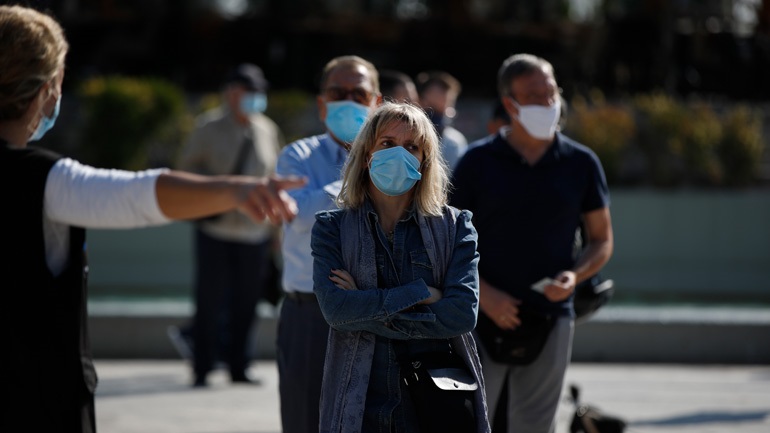 Δεν πρέπει να υπάρξει περαιτέρω χαλάρωση των μέτρων έκρινε η Επιτροπή ειδικών