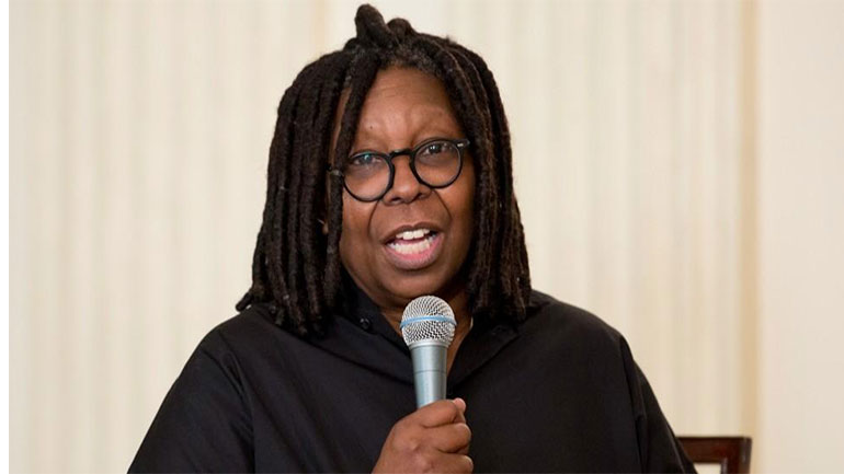 Η Γούπι Γκόλντμπεργκ απομακρύνθηκε προσωρινά από το «The View» για τα σχόλιά της για το Ολοκαύτωμα