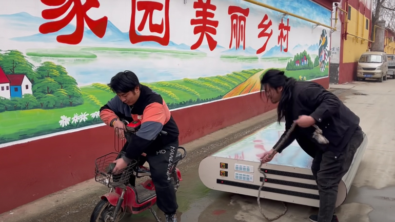 Tο μεγαλύτερο power bank στον κόσμο (27.000.000 mAh)