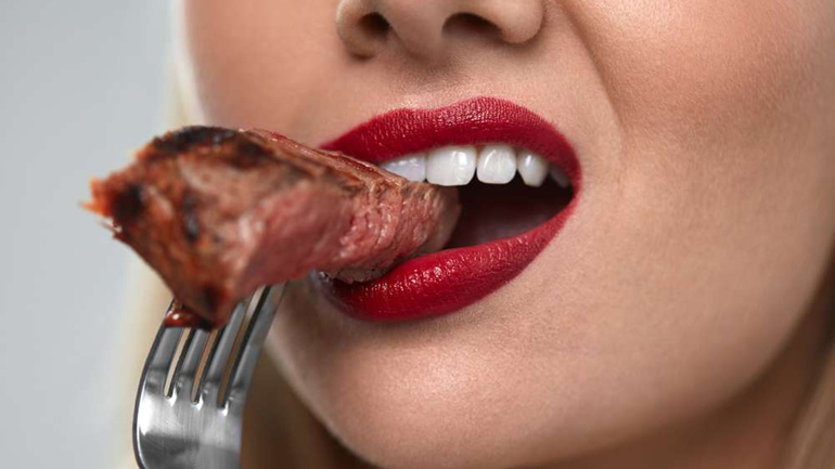 Μας έκανε πραγματικά ανθρώπους η κατανάλωση κρέατος;