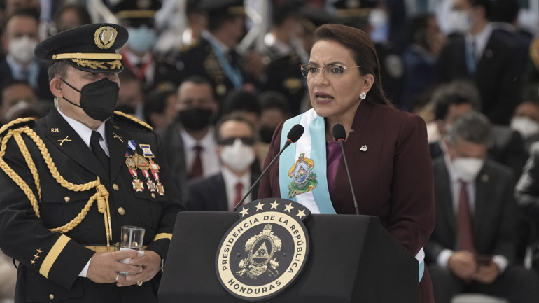 Η Ονδούρα αποκαθιστά τις διπλωματικές σχέσεις της με τη Βενεζουέλα