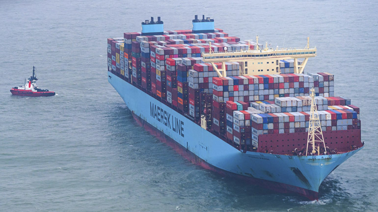 Γερμανία: Ρυμουλκήθηκε το πλοίο μεταφοράς εμπορευματοκιβωτίων που προσάραξε σε αβαθή