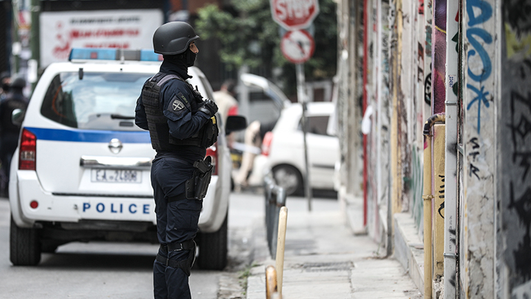 Η Αστυνομία πραγματοποιεί εφόδους σε συνδέσμους αθλητικών ομάδων Η Αστυνομία πραγματοποιεί εφόδους σε συνδέσμους αθλητικών ομάδων