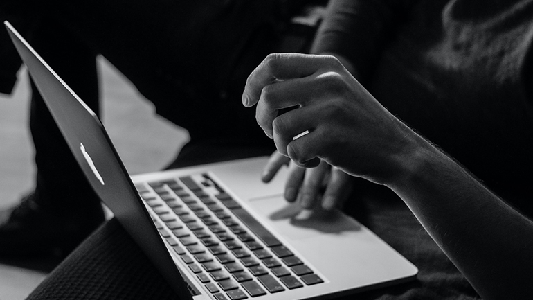 Ημέρα Ασφαλούς Διαδικτύου: Ενημερωμένοι ψηφιακοί χρήστες για ένα καλύτερο διαδίκτυο