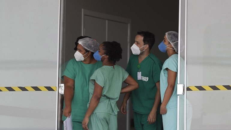 Βραζιλία-Covid-19: 493 θάνατοι το τελευταίο 24ωρο