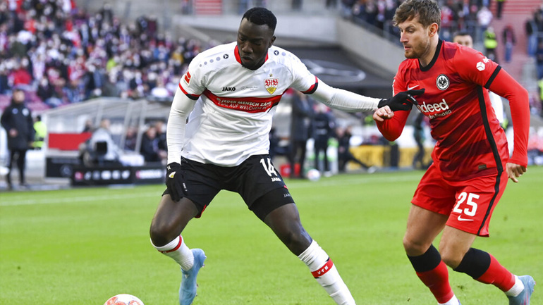 Μεγάλη νίκη της Άιντραχτ, 3-2 στη Στουτγκάρδη