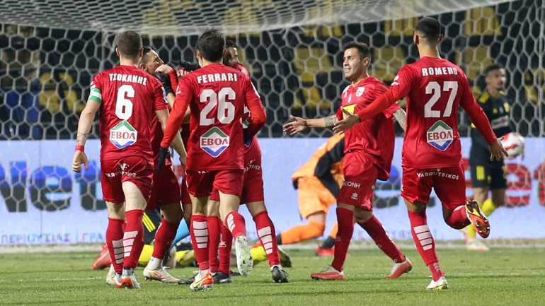 Πέρασε από το «Βικελίδης» ο Βόλος, 2-0 τον Άρη