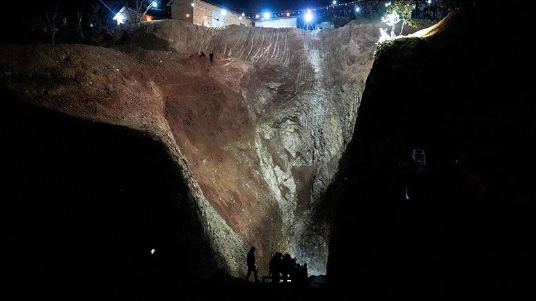 Μαρόκο: Νεκρός ανασύρθηκε από το πηγάδι ο μικρός Ράιαν