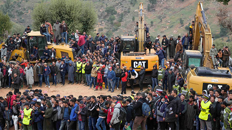Μαρόκο: Αγωνία για τον μικρό Ραγιάν – Βρίσκεται εγκλωβισμένος σε πηγάδι για πέμπτη ημέρα