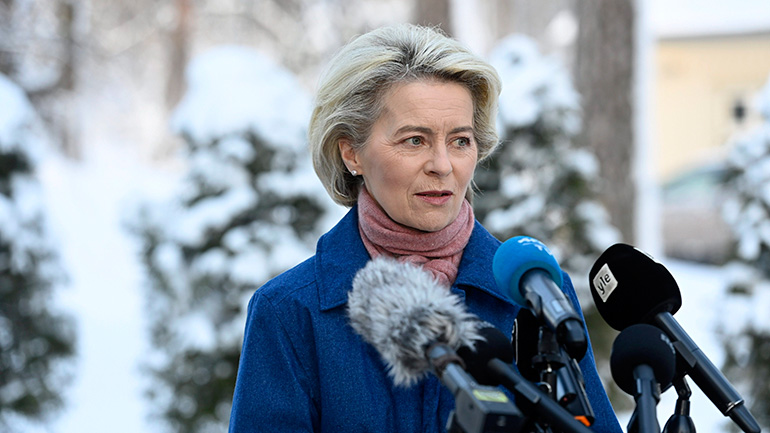 Φον Ντερ Λάιεν: Οποιαδήποτε περαιτέρω επιθετικότητα από τη Ρωσία θα αντιμετωπιστεί με αυστηρές κυρώσεις