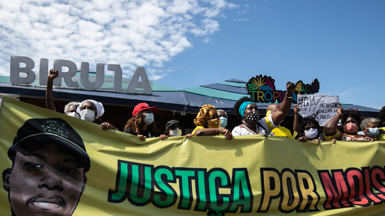 Βραζιλία: Εκατοντάδες διαδηλωτές ζήτησαν δικαιοσύνη για τον δολοφονημένο πρόσφυγα από τη ΛΔ Κονγκό