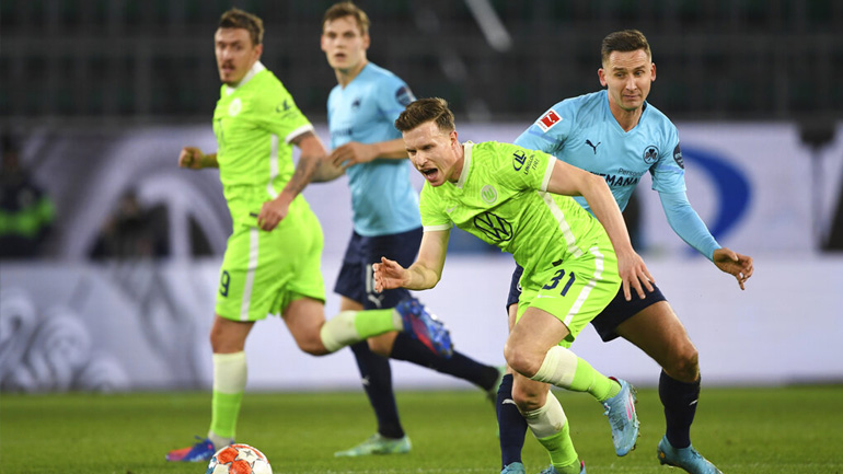 «Τρίποντο» σωτηρίας για τη Βόλφσμπουργκ, 4-1 τη Γκρόιτερ Φιρτ