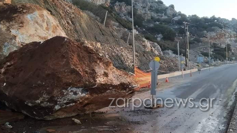 Χανιά: Πτώση βράχου σε δρόμο χωρίς δυσάρεστες συνέπειες