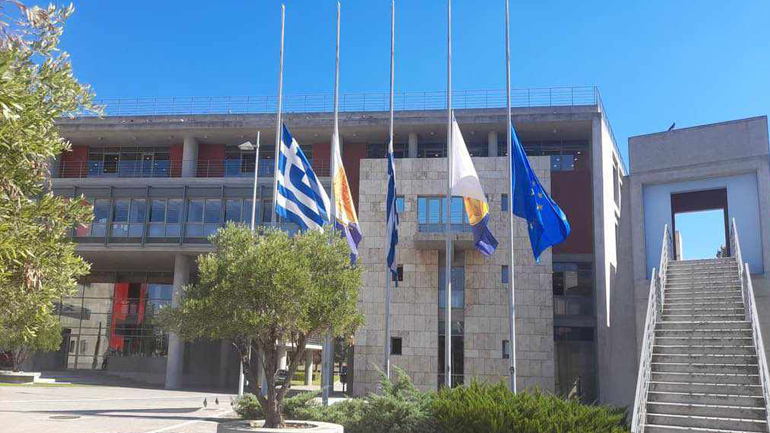 Το δημαρχείο της Θεσσαλονίκης μετατρέπεται σε στρατηγείο της CIA