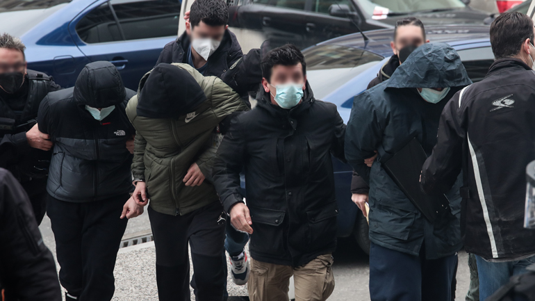 Τραύμα στην παλάμη από μαχαίρι πρόδωσε τον δολοφόνο