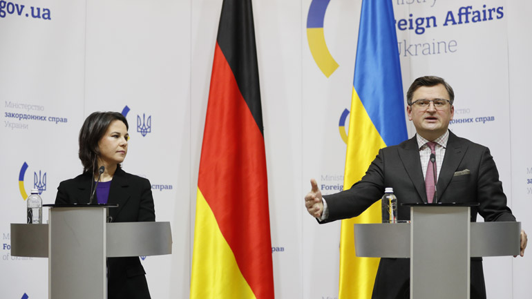 Ουκρανία: Η Ρωσία θέλει να προκαλέσει ρήγμα στις σχέσεις του Κιέβου με τη Δύση