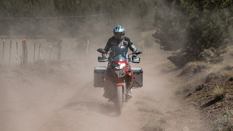 Ταξίδι και περιπέτεια μέσα στις δυνατότητες του Benelli.