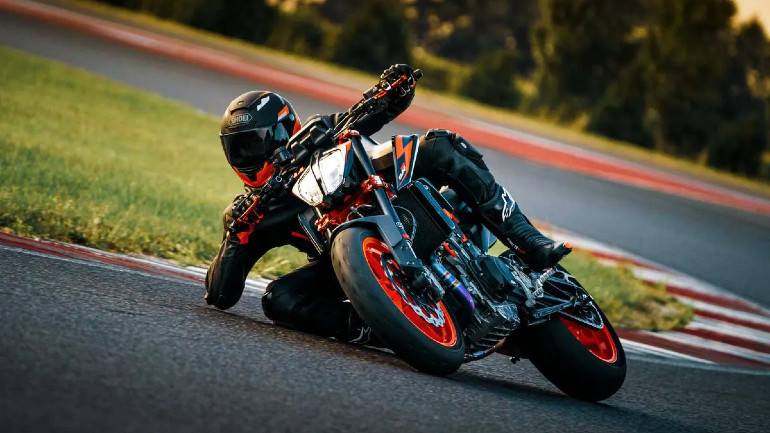 Μηχανή παραγωγής αδρεναλίνης είναι το νέο Duke 890 R.