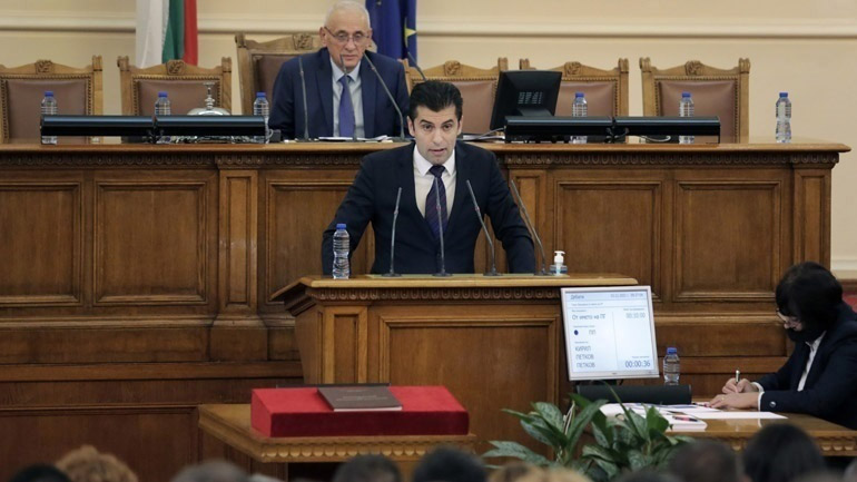 Βουλγαρία: Ο πρωθυπουργός Πέτκοφ για ανάκριση στο γραφείο του εισαγγελέα του Ανώτατου Ακυρωτικού Δικαστηρίου
