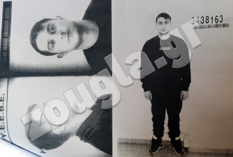 Ο Γιάννης Κουμαρόπουλος