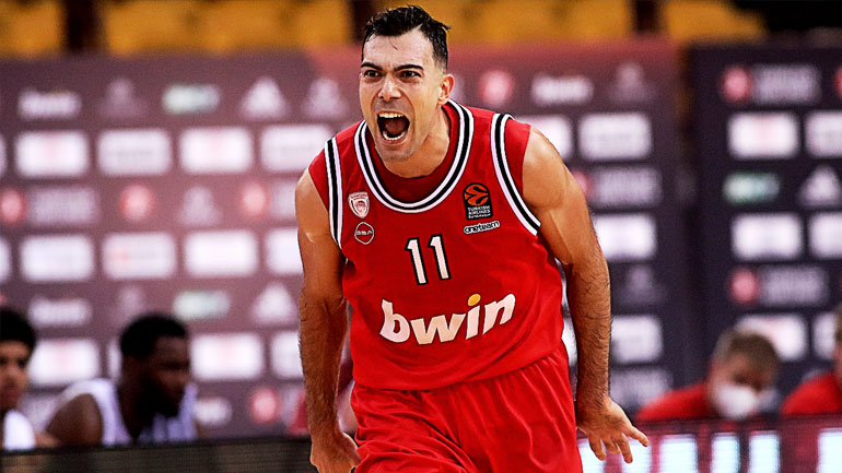 Σλούκας λαμπρός τον οδηγεί, 87-85 ο Ολυμπιακός την Εφές στην παράταση