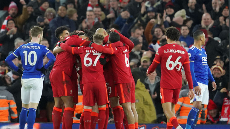 Αγγλία: «Ζωντανή» για τον τίτλο η Λίβερπουλ, 2-0 τη Λέστερ