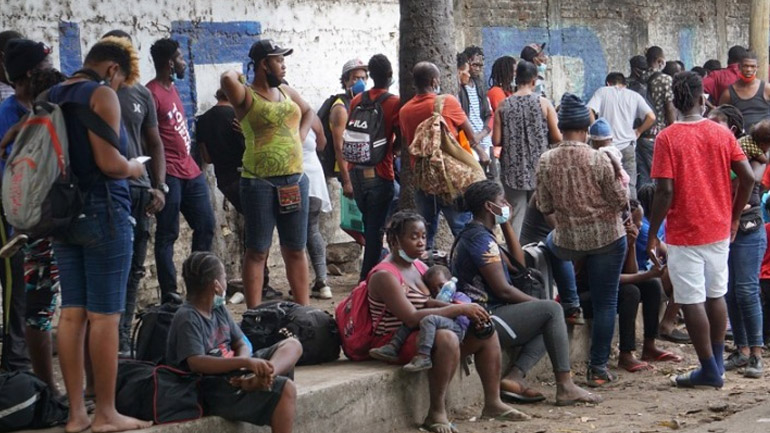 HRW: ΗΠΑ και Καμερούν καταπάτησαν τα δικαιώματα αιτούντων άσυλο