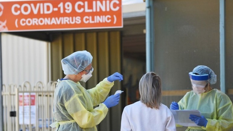 Οι κάτοικοι της Αυστραλίας θα χρειάζεται να κάνουν αναμνηστική δόση για να θεωρούνται πλήρως εμβολιασμένοι