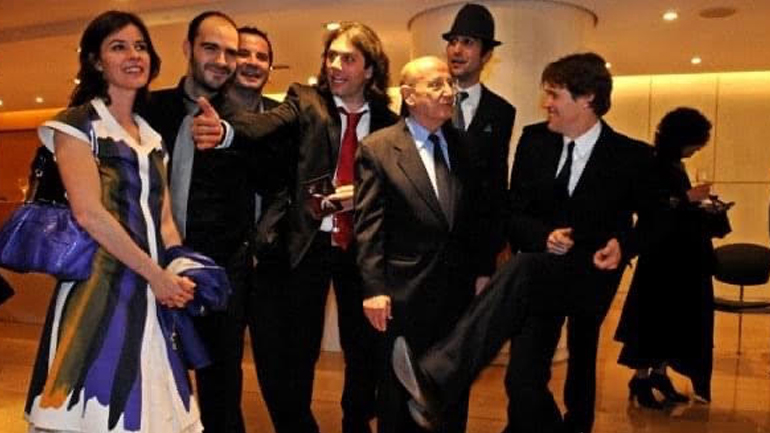 Όταν οι 15 50 συναντήθηκαν με τον Willem Dafoe σε πρεμιέρα του Θόδωρου Αγγελόπουλου στο Μέγαρο Μουσικής Αθηνών